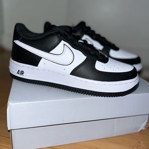 Air Force 1 ‘panda’ Nike